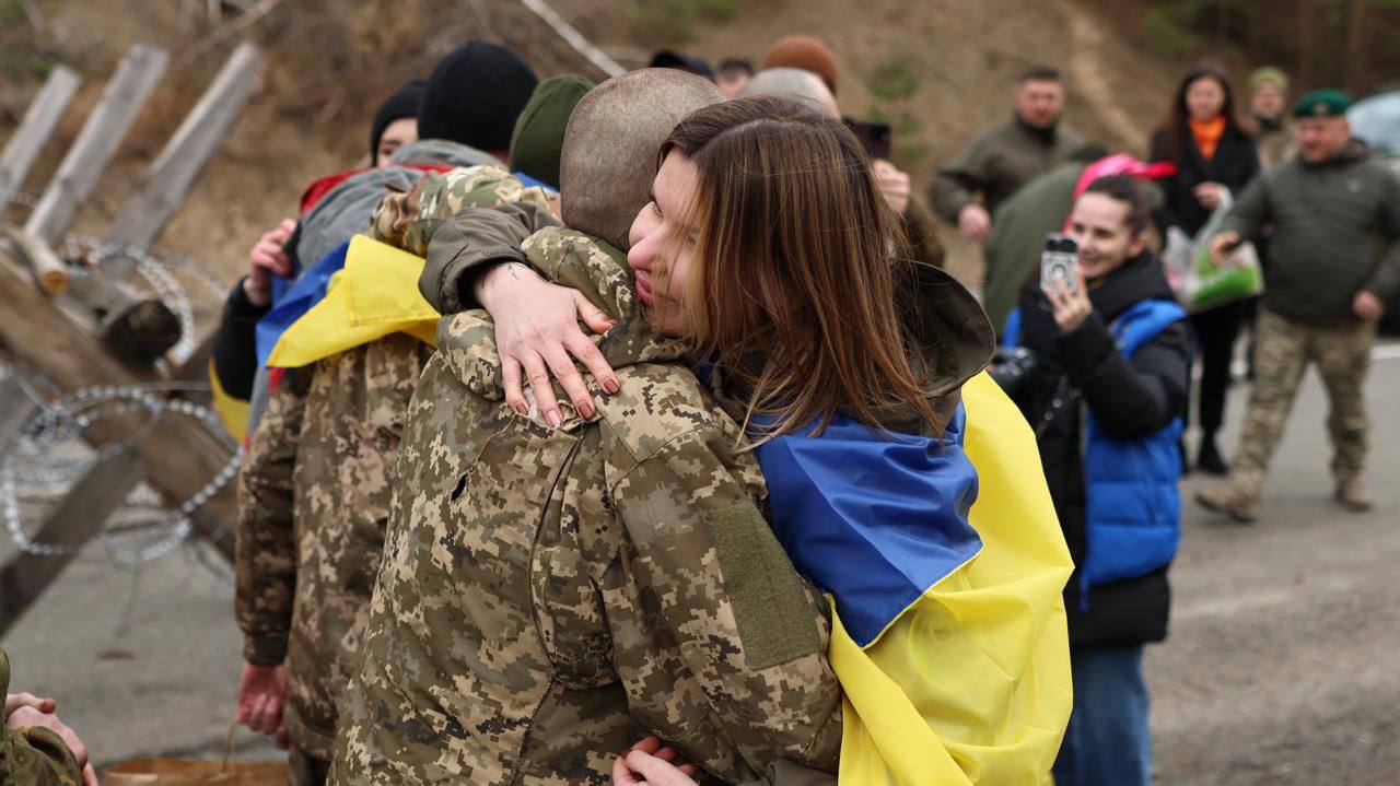 Один з найбільших обмінів полоненими з рф