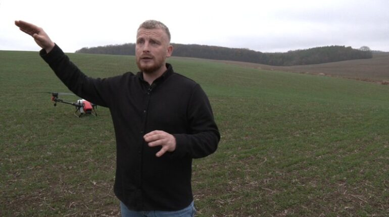 Ветеран з Тернопільщини керує агродронами