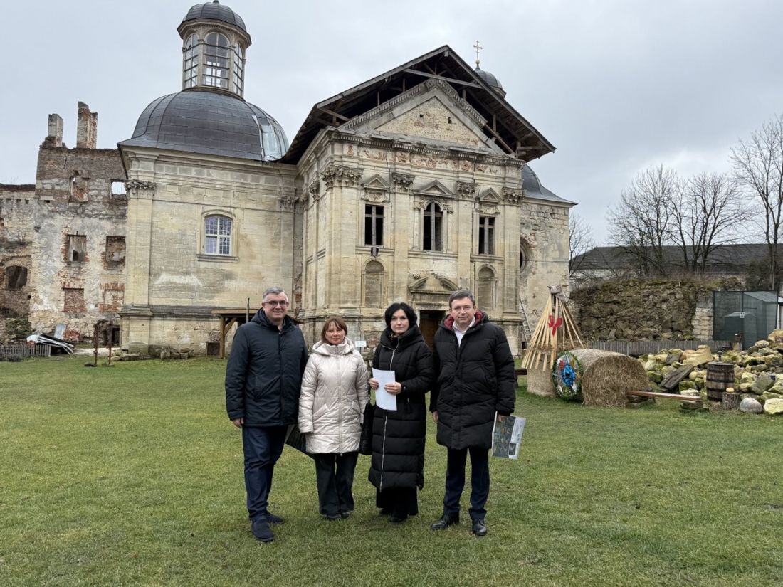 Бережанський замок стає освітнім центром