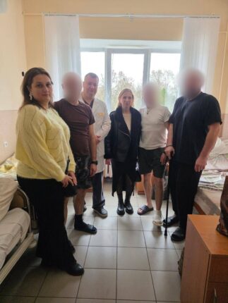 У Тернопільській лікарні привітали захисників