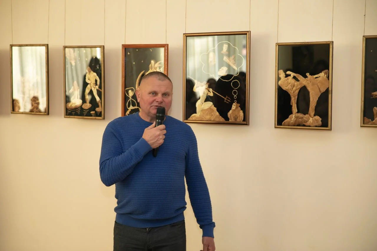 У ЗУНУ відкрили виставку картин Петра Левицького