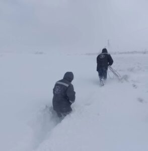Енергетики б’ються зі стихією за світло в оселях