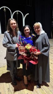 вистава «МАМИ»