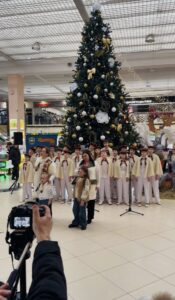 На крилах різдвяної пісні