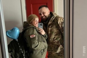 Військовослужбовці