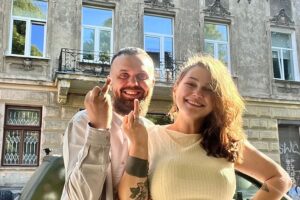 Військовослужбовці