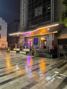 До тернопільського закладу знову завітала поліція