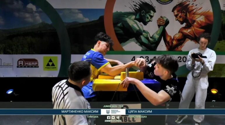 Максим Цяпа увійшов до п’ятірки найсильніших в Україні