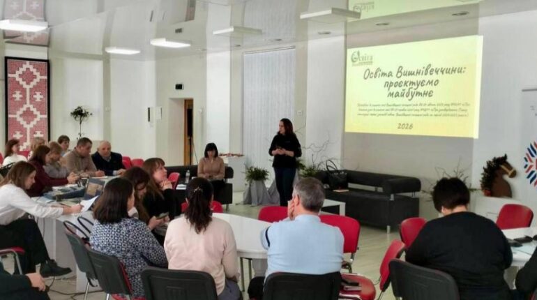 Швейцарці допомагають готуватися до освітньої революції