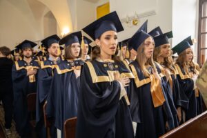 церемонія вручення дипломів