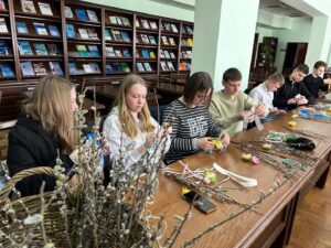 декорування вербових гілочок