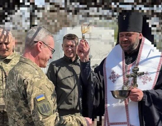 Тернопільська облрада на Сході: Володимир Болєщук доставив нагороди та допомогу 35-му батальйону