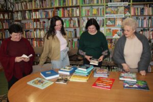 Бібліотеки отримали нові видання за результатами Книгофесту