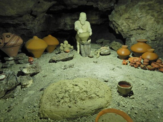 Підготовка до туристичного сезону