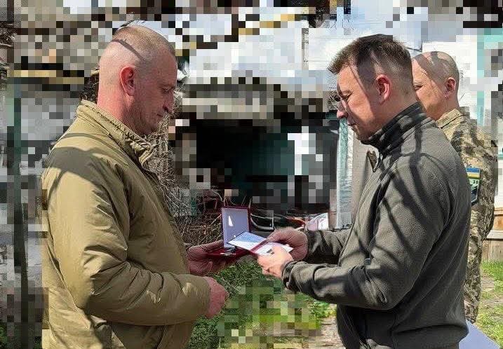 Допомога захисникам