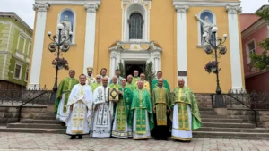 Чотирьохсотріччя духовної святині: у Бережанах 22 священники об'єдналися у спільній молитві