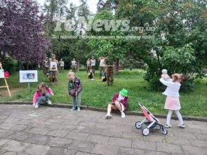 Сльози та дзвіночки у середмісті: Тернопіль долучився до вшанування пам'яті маленьких жертв російської агресії