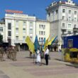 Тернопіль відзначає День Конституції 2026: біля Монументу Незалежності відбулися перші урочисті заходи