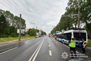 Дві аварії за день у Тернополі: травмувалися 68-річна пішохідка та дворічний хлопчик у тролейбусі