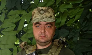 Тернопільського артилериста Тараса Сінгалевича нагороджено «Золотим Хрестом»
