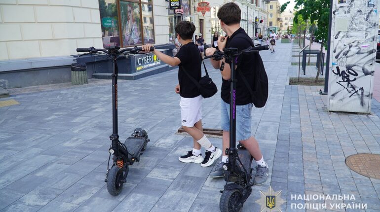П'яний на електросамокаті: штраф 17 тисяч та втрата прав