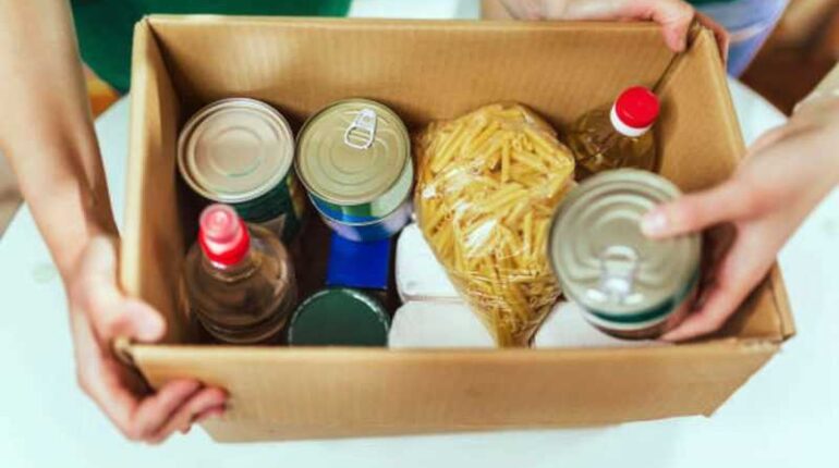 Тернопіль виділить 1000 продуктових наборів вразливим верствам