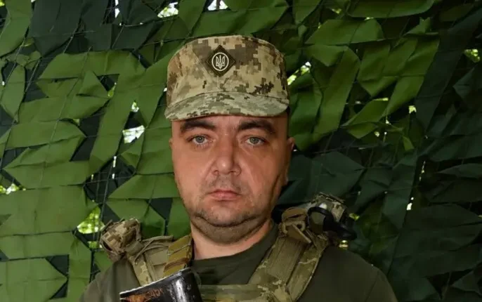 Воїна з Тернополя Тараса Сінгалевича нагороджено «Золотим Хрестом» від Головнокомандувача ЗСУ