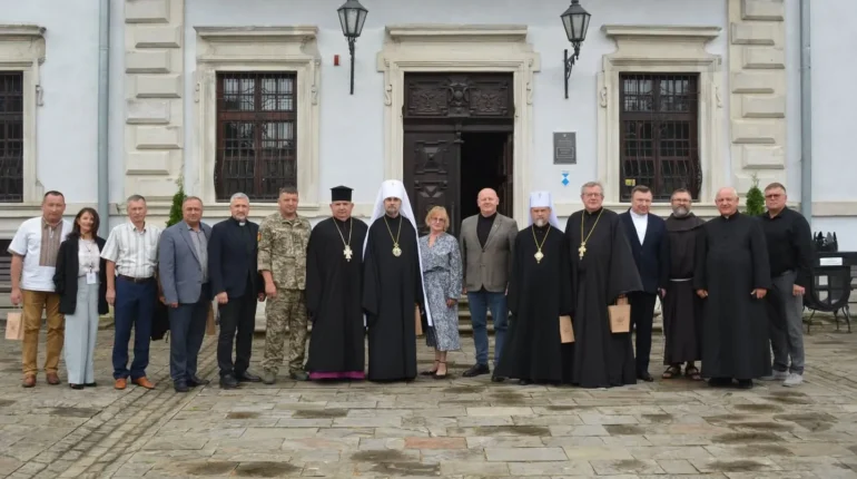 У Збаразькому замку відзначили 445-річчя Острозької Біблії та 500-річчя князя Василя-Костянтина Острозького