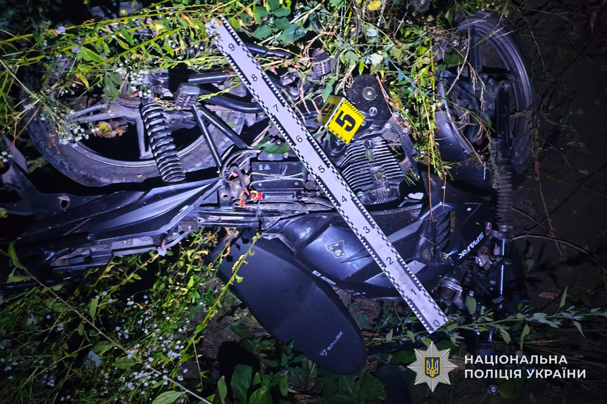 ДТП на Тернопільщині: троє травмованих у зіткненні з мотоциклом