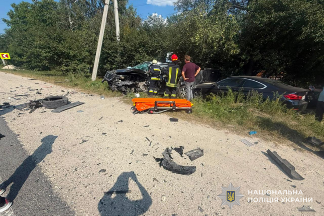 Масштабна ДТП на Тернопільщині: троє постраждалих