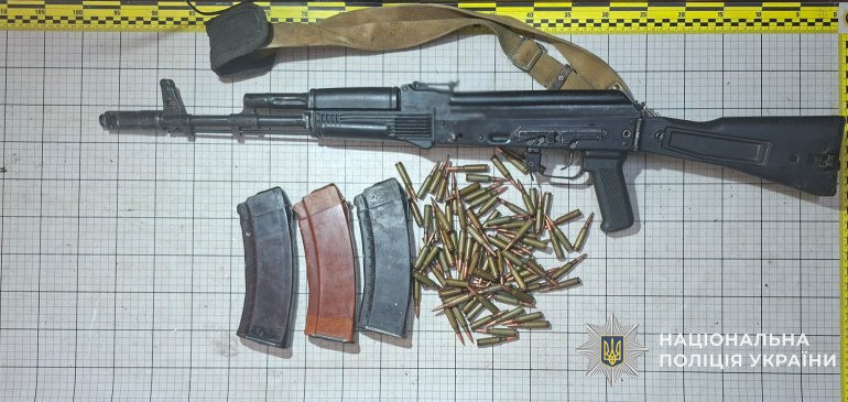 Жителі Тернопільщини задекларували понад 380 одиниць зброї