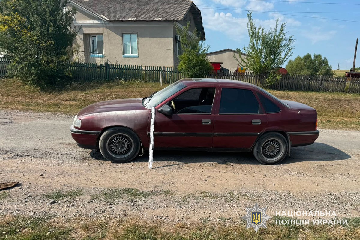 На Тернопільщині рецидивіст викрав два авто за день
