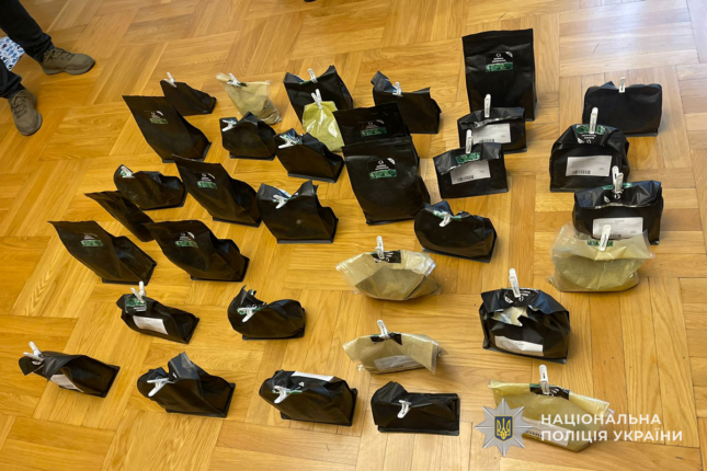 На Тернопільщині судитимуть родину за наркобізнес