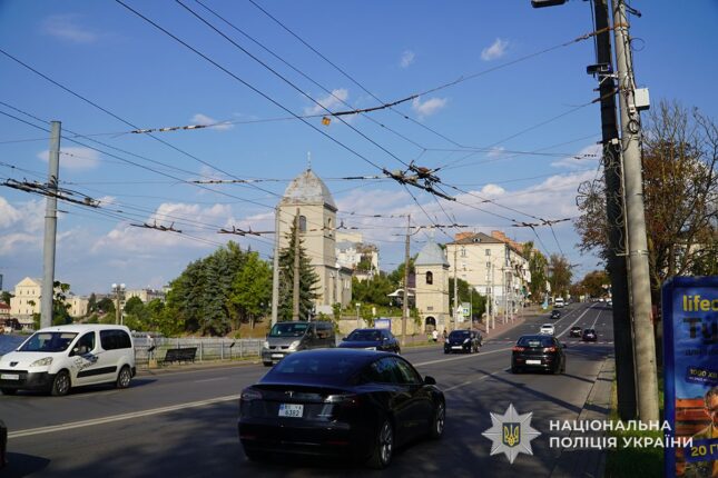 У Тернополі на дамбі запрацювала нова камера автофіксації