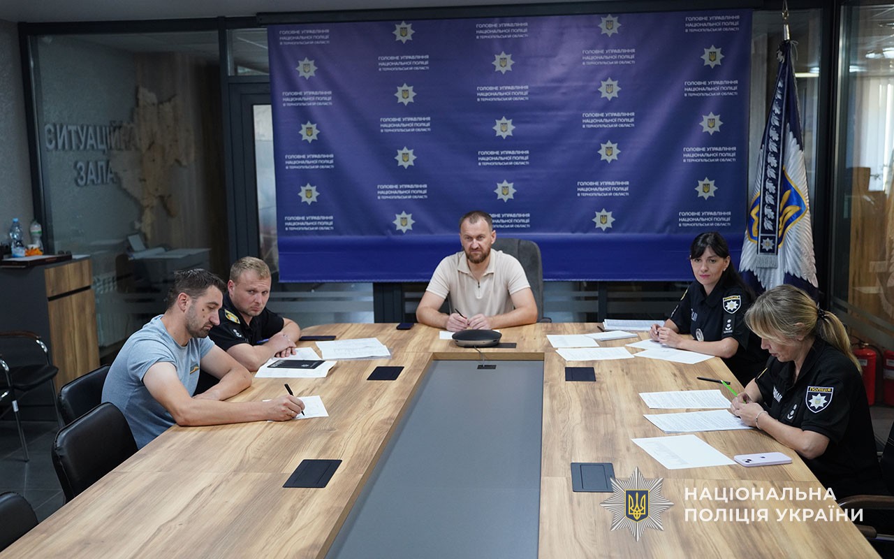 У Тернополі обрали нових дізнавачів поліції