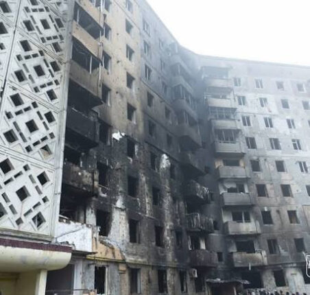 У Тернополі відновлять будинок на 15 Квітня після обстрілу
