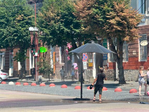 Як Тернопіль рятується від аномальної спеки