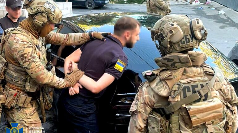 затримали митника Тернопіль