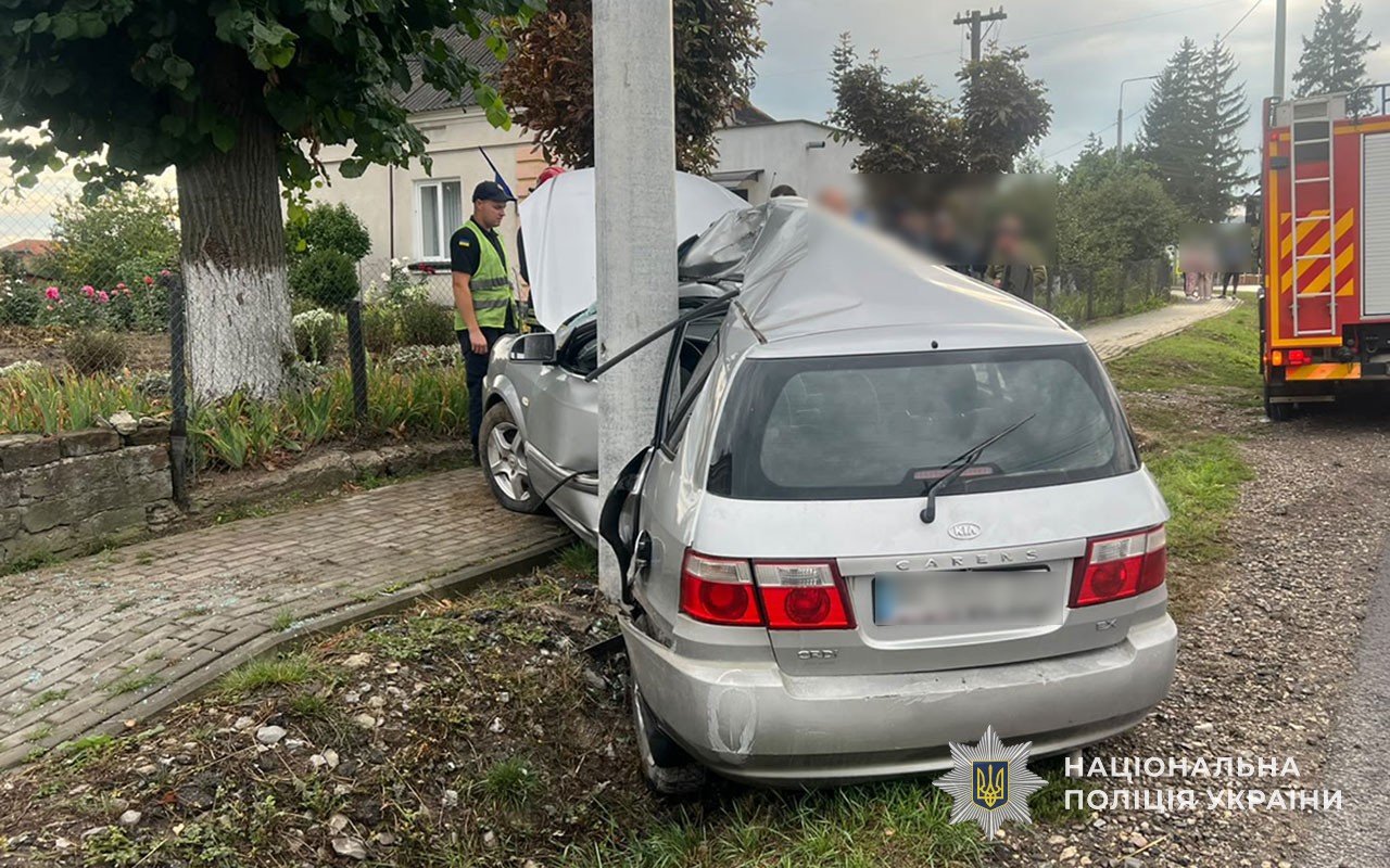 Дві ДТП на Тернопільщині: водії потрапили до лікарень