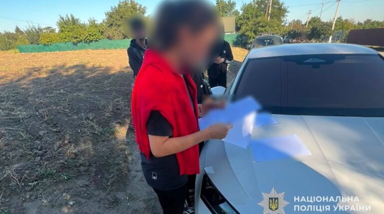 Судитимуть жінку за вербування до секс-рабства