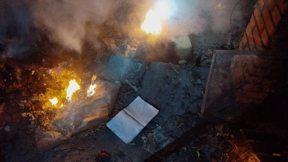 Наслідки ворожих атак на Київщині: є постраждалі