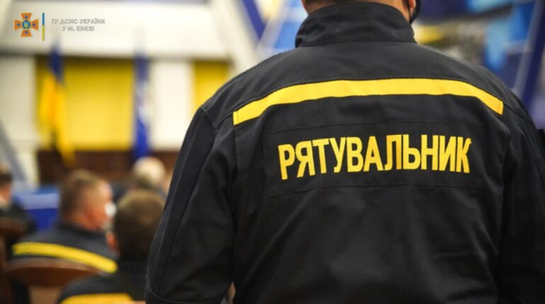 У Луцьку через ворожу атаку спалахнули вагони потяга