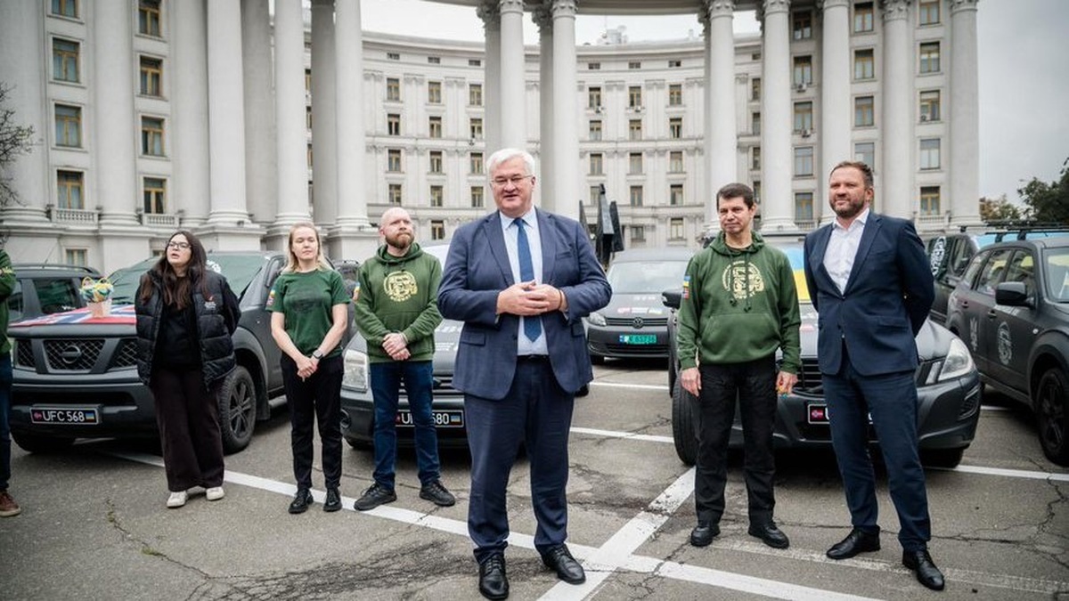 ЗСУ отримали 21 авто від норвезьких волонтерів