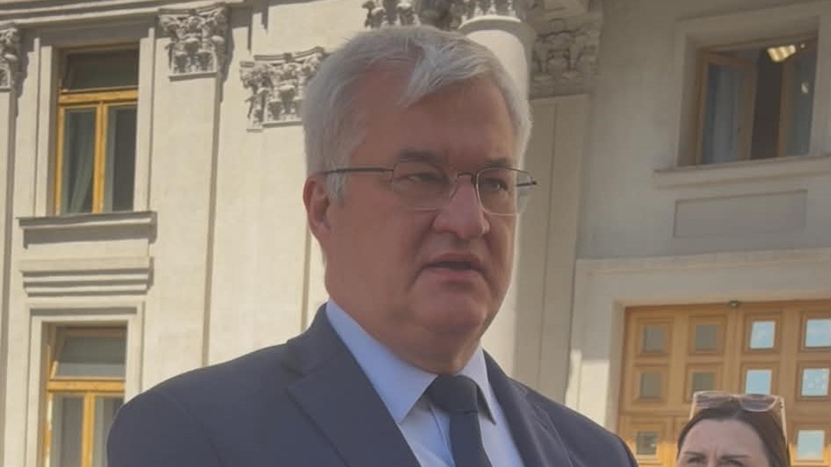 Андрій Сибіга: нерішучість Заходу лише затягує війну