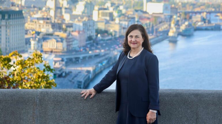 Катаріна Матернова: ЄС не припинить підтримку України