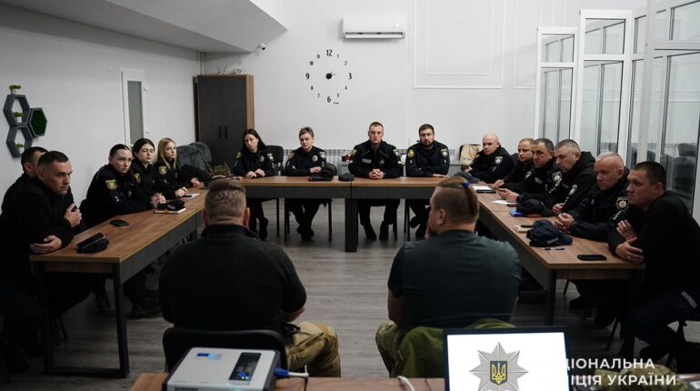 Поліція Тернопільщини вчиться комунікувати з ветеранами