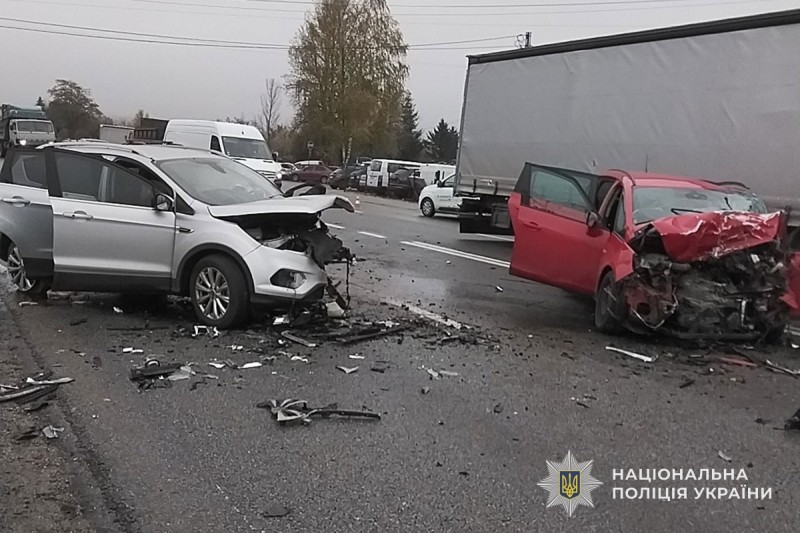 Смертельна ДТП у Смиківцях: є загиблий та постраждалі