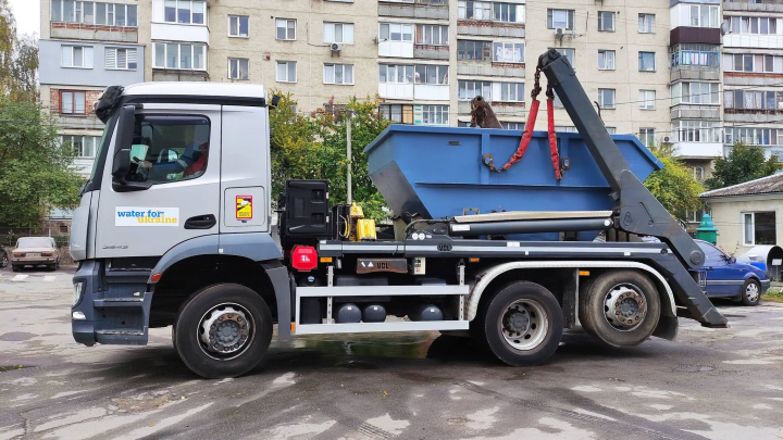 Тернопільводоканал отримав спецтехніку від німців