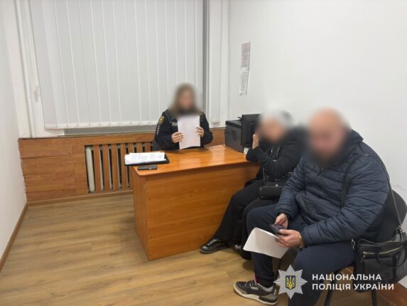 У Чорткові судитимуть жінку за побиття працівниці кав’ярні